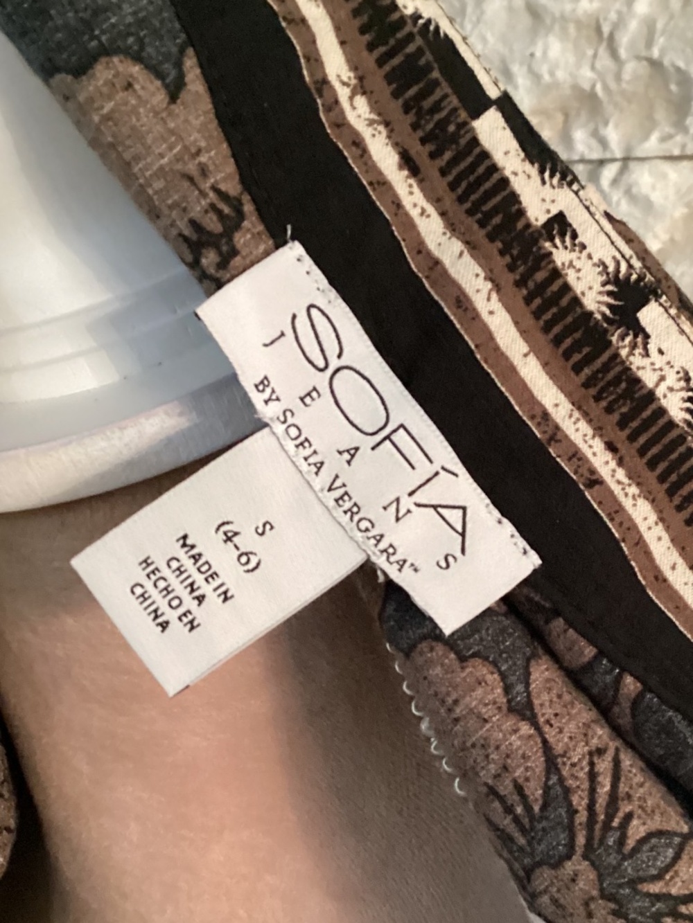 Sofia by Sofia Vergara Tie-Back Dress with Wide Sleeves (NWT) - Picture 12 of 13